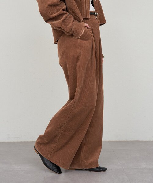 SHENERY（シーナリー）の「コーデュロイワイドパンツ（その他パンツ・レディース・ブラウン/アイボリー・36/38）」の7枚目の写真