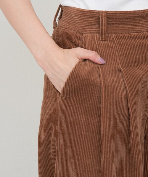 SHENERY（シーナリー）の「コーデュロイワイドパンツ（その他パンツ・レディース・ブラウン/アイボリー・36/38）」の11枚目の写真