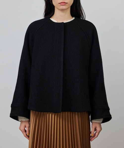 ROPE'(ロペ)の「圧縮ウールコクーンショート丈コート/Bellandi(ベランディ)(ブルゾン・レディース・ブラック/ダークブラウン・36/38)」の12枚目の写真