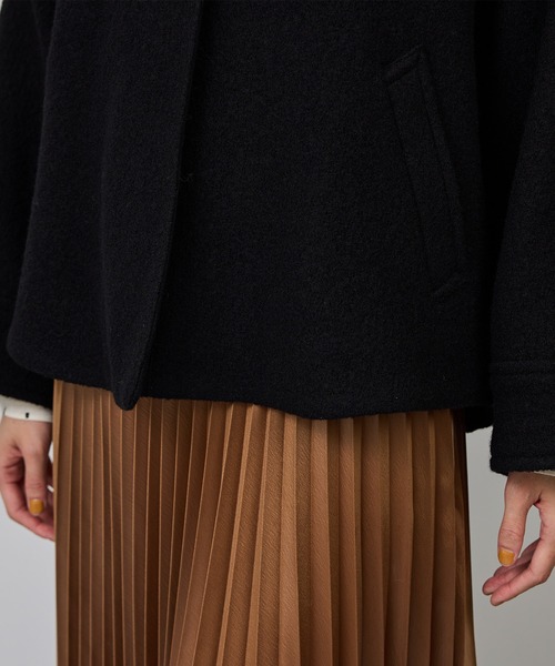 ROPE'(ロペ)の「圧縮ウールコクーンショート丈コート/Bellandi(ベランディ)(ブルゾン・レディース・ブラック/ダークブラウン・36/38)」の18枚目の写真