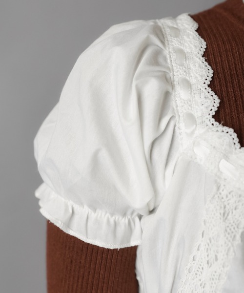 SPINNS（スピンズ）の「スクエアネック半袖ブラウス/リボン（シャツ/ブラウス・レディース・オフホワイト・ONESIZE）」の12枚目の写真