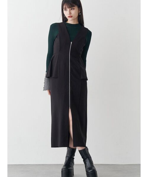 MURUA(ムルーア)の「フロントZIPペプラムジャンパースカート(ジャンパースカート・レディース・ブラック/グレー/ブラウン/ベージュ・1/2)」の2枚目の写真