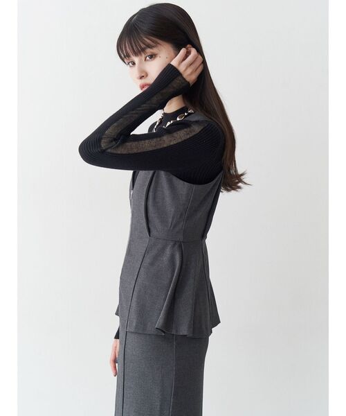 MURUA(ムルーア)の「フロントZIPペプラムジャンパースカート(ジャンパースカート・レディース・ブラック/グレー/ブラウン/ベージュ・1/2)」の5枚目の写真