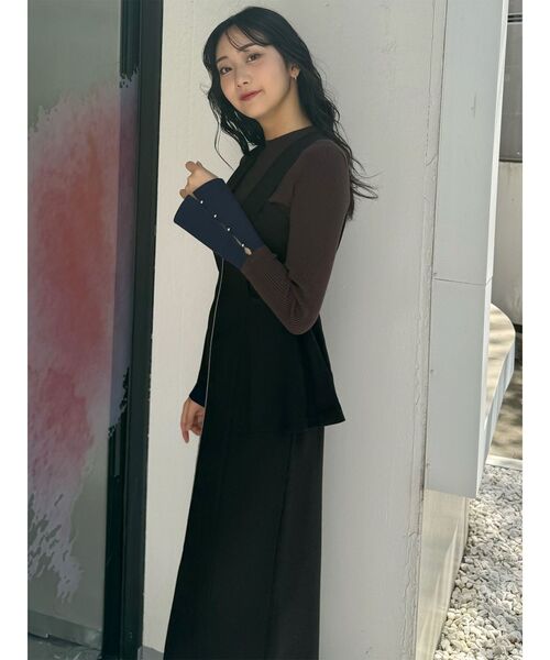 MURUA(ムルーア)の「フロントZIPペプラムジャンパースカート(ジャンパースカート・レディース・ブラック/グレー/ブラウン/ベージュ・1/2)」の21枚目の写真