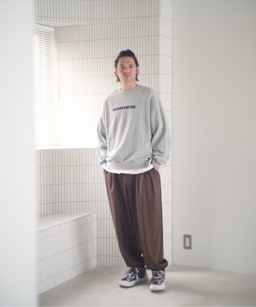 ADAM PATEK(アダムパテック)の「ADAMPATEK/logo crewneck/ベーシックロゴクルーネックスウェット(AP2524025)(スウェット・レディース・杢グレー/ブラック/ブラック系・1/2)」の12枚目の写真