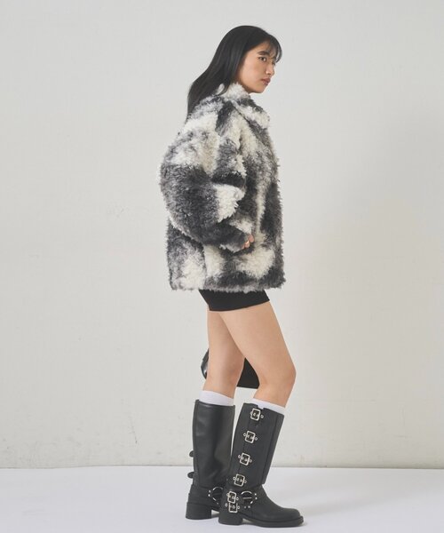 WHO'S WHO gallery（フーズフーギャラリー）の「プードルファージャケット（その他アウター・レディース・ブラック/ブラウン・FREE）」の10枚目の写真