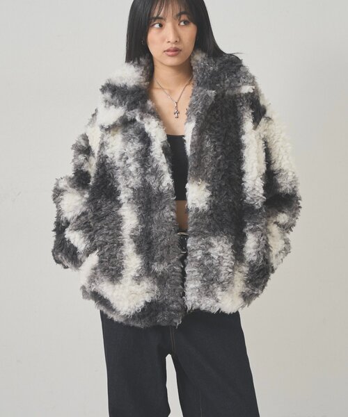 WHO'S WHO gallery（フーズフーギャラリー）の「プードルファージャケット（その他アウター・レディース・ブラック/ブラウン・FREE）」の11枚目の写真