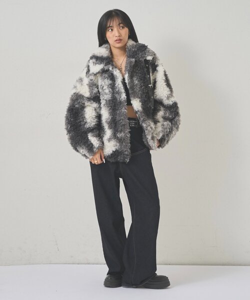 WHO'S WHO gallery（フーズフーギャラリー）の「プードルファージャケット（その他アウター・レディース・ブラック/ブラウン・FREE）」の15枚目の写真