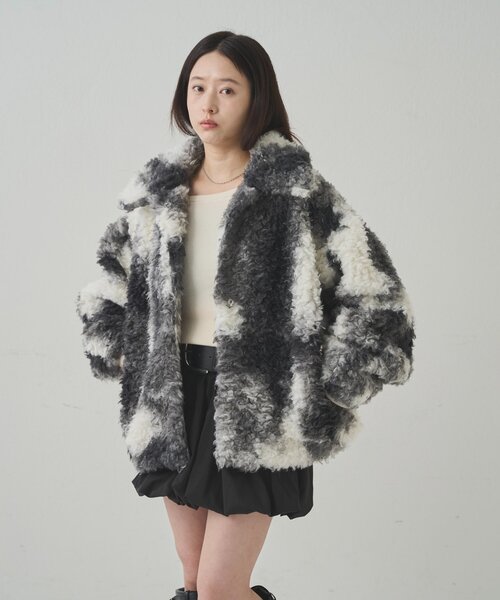 WHO'S WHO gallery（フーズフーギャラリー）の「プードルファージャケット（その他アウター・レディース・ブラック/ブラウン・FREE）」の18枚目の写真