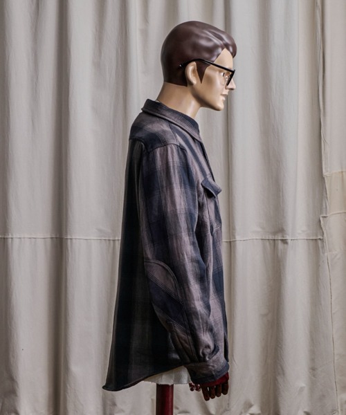 Coffee & Cigarettes(コーヒーアンドシガレッツ)の「10B9 Heavy Flannel One Wash Work Shirt(シャツ/ブラウス・メンズ・グレー系/ブラウン系/ブラック系・XL/M/L)」の8枚目の写真