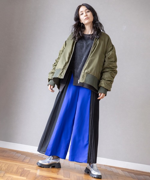 OSMOSIS（オズモーシス）の「ギャザージップブルゾン（ブルゾン・レディース・グレー/カーキ/ブラック・ONE SIZE）」の15枚目の写真