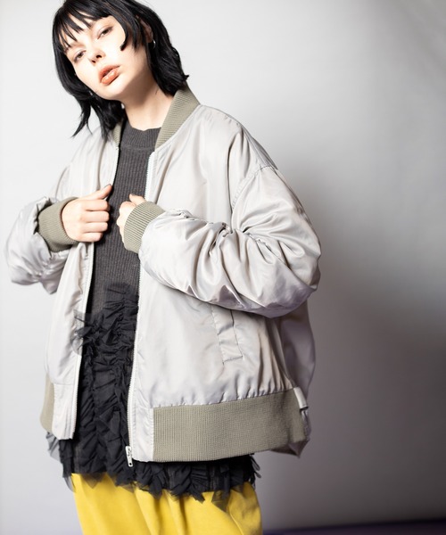 OSMOSIS（オズモーシス）の「ギャザージップブルゾン（ブルゾン・レディース・グレー/カーキ/ブラック・ONE SIZE）」の8枚目の写真