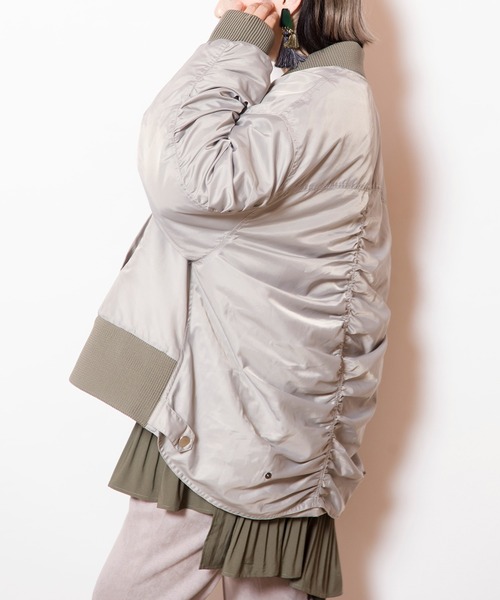 OSMOSIS（オズモーシス）の「ギャザージップブルゾン（ブルゾン・レディース・グレー/カーキ/ブラック・ONE SIZE）」の18枚目の写真