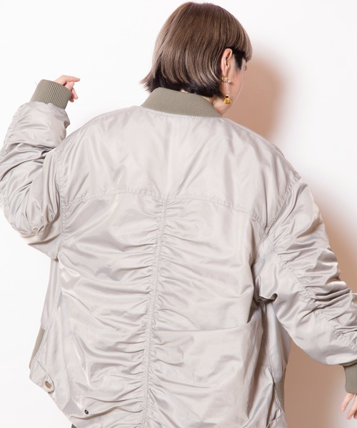 OSMOSIS（オズモーシス）の「ギャザージップブルゾン（ブルゾン・レディース・グレー/カーキ/ブラック・ONE SIZE）」の22枚目の写真