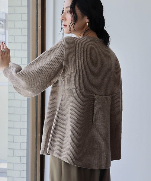 ELFRANK（エルフランク）の「ボリュームスリーブ ペプラム ニット プルオーバー（ニット/セーター・レディース・モカ/グレー/アイボリー・M/L）」の22枚目の写真