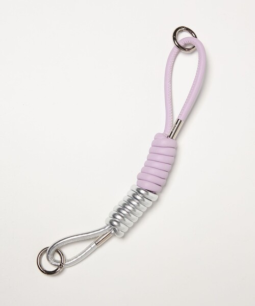ajew（エジュー）の「【別注】＜ajew＞コイル ストラップ（スマホグッズ・レディース・ゴールド/オレンジ/シルバー/ライトピンク/ライトブルー・FREE）」の4枚目の写真