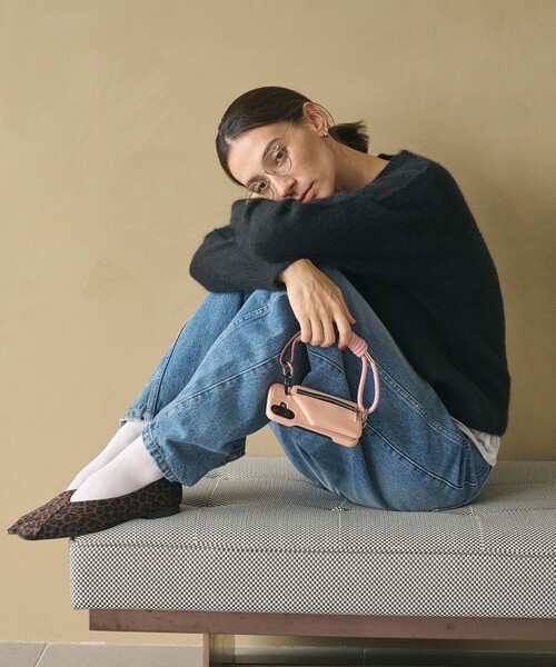 ajew（エジュー）の「【別注】＜ajew＞コイル ストラップ（スマホグッズ・レディース・ゴールド/オレンジ/シルバー/ライトピンク/ライトブルー・FREE）」の10枚目の写真