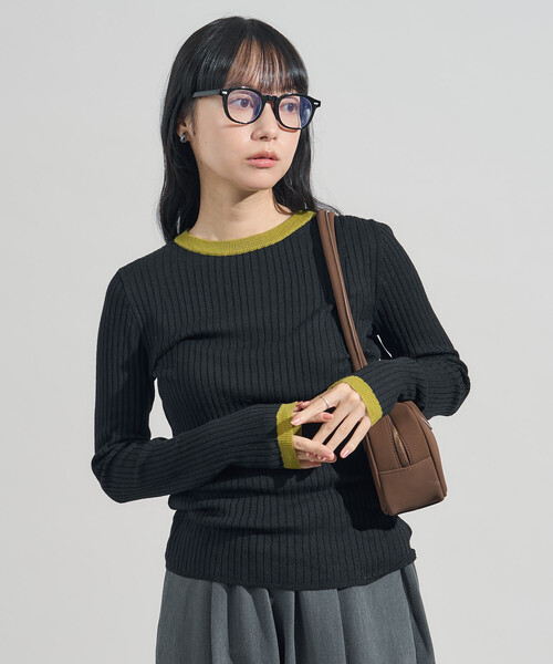 FREAK'S STORE(フリークスストア)の「ウォッシャブル 配色 リンガー リブニット/配色パイピング 限定展開(ニット/セーター・レディース・キャメル/ベージュ/ブラック/グレー・フリ-)」の2枚目の写真
