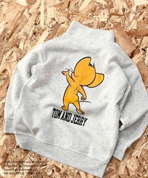 Tom＆Jerry（トムアンドジェリー）の「【TOM&JERRY/トム＆ジェリー】綿タッチ　裏起毛　ピリング防止加工　バックプリント ハイネック オーバーサイズトレーナー（スウェット・キッズ）」
