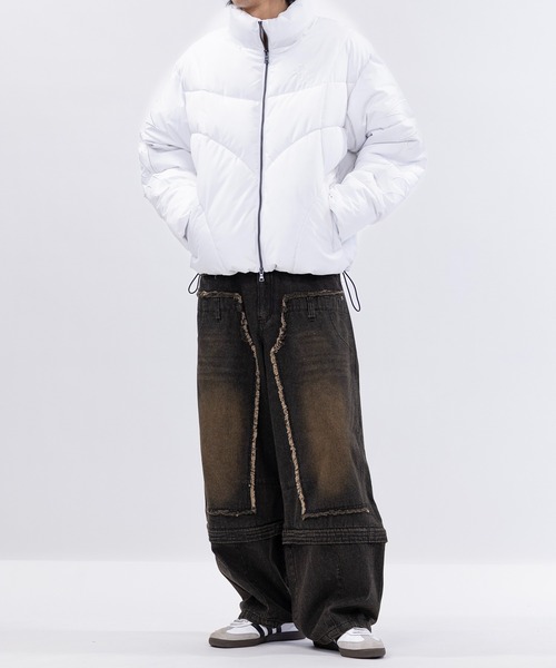 JOHN'S CLOSET（ジョンズクローゼット）の「【13】トライバルPuワッペン ショートパファージャケット（ダウンジャケット/コート・メンズ・ホワイト/ブラック・MEDIUM/LARGE/X-LARGE）」の10枚目の写真