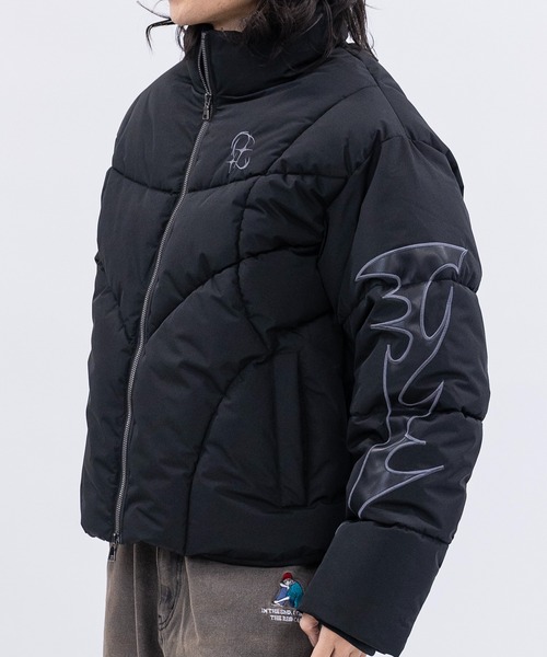 JOHN'S CLOSET（ジョンズクローゼット）の「【13】トライバルPuワッペン ショートパファージャケット（ダウンジャケット/コート・メンズ・ホワイト/ブラック・MEDIUM/LARGE/X-LARGE）」の14枚目の写真