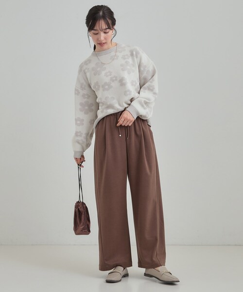 Cutie Blonde（キューティーブロンド）の「【S-LL】レトロ感漂う デイジー柄 総柄ニット（ニット/セーター・レディース・ライトグレー系/ダークブラウン系/チャコールグレー/ピンク系6・01/02/03/04）」の19枚目の写真