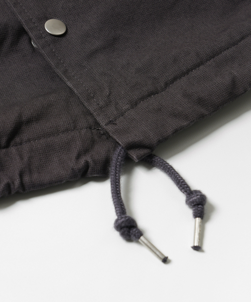 FRIZMWORKS(フリズムワークス)の「BARSTOW COACH JACKET _ CHARCOAL(ナイロンジャケット・メンズ・その他・SMALL/MEDIUM/LARGE/X-LARGE)」の8枚目の写真