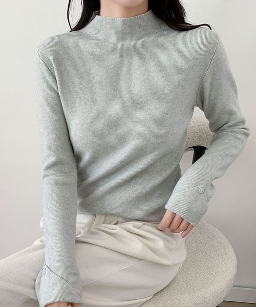 LOWO(ロワ)の「リブニット モックネック トップス 長袖 ハイネック 秋冬(ニット/セーター・レディース・ネイビー/ライトグレー/ブラウン/ボルドー/ダークブラウン/ブラック/ピンクベージュ/オフホワイト/グレー/チャコールグレー・FREE)」の4枚目の写真