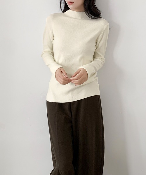 LOWO(ロワ)の「リブニット モックネック トップス 長袖 ハイネック 秋冬(ニット/セーター・レディース・ネイビー/ライトグレー/ブラウン/ボルドー/ダークブラウン/ブラック/ピンクベージュ/オフホワイト/グレー/チャコールグレー・FREE)」の15枚目の写真