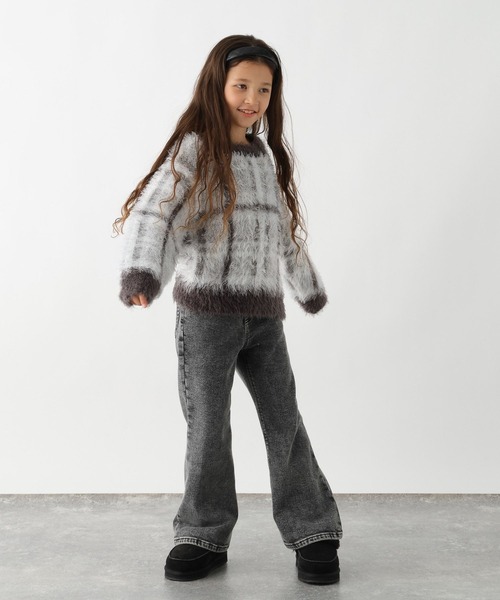 GLOBAL WORK(グローバルワーク)の「洗えるシャギーチェックニット/608307(ニット/セーター・キッズ・ブラウン/サックスブルー/ホワイト×ブラック・130cm/140cm/150cm/160cm)」の10枚目の写真