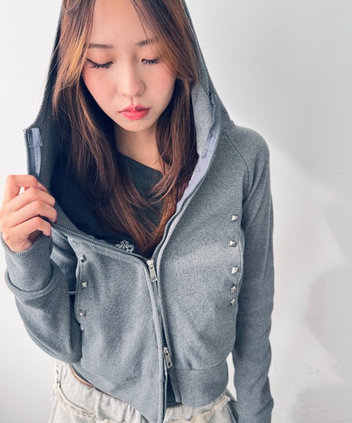 セール】【スタッズ】ジップフーディ（パーカー）｜Y2K SYNAPSE