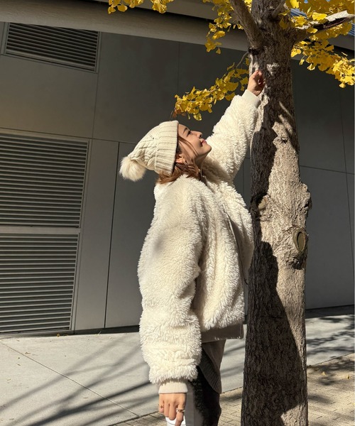 CURA CLOSET(キュラ クローゼット)の「【k.kozu73 select】ノーカラーショートボアブルゾン(ブルゾン・レディース・ダークブラウン/アイボリー/ブラック/モカ・フリー)」の7枚目の写真