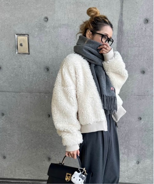 CURA CLOSET(キュラ クローゼット)の「【k.kozu73 select】ノーカラーショートボアブルゾン(ブルゾン・レディース・ダークブラウン/アイボリー/ブラック/モカ・フリー)」の20枚目の写真