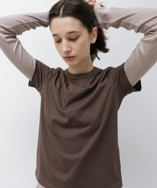 INSILENCE WOMEN(インサイレンスウーマン)の「WスピマコットンロングスリーブTシャツBEIGE(Tシャツ/カットソー・レディース・その他・SMALL/MEDIUM)」の4枚目の写真