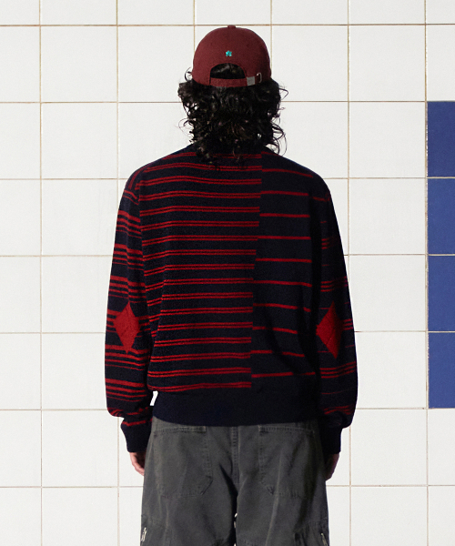 UNALLOYED(アナロイド)の「アーガイルエルボーストライプニット / ネイビー(ニット/セーター・メンズ・その他・LARGE/MEDIUM)」の3枚目の写真