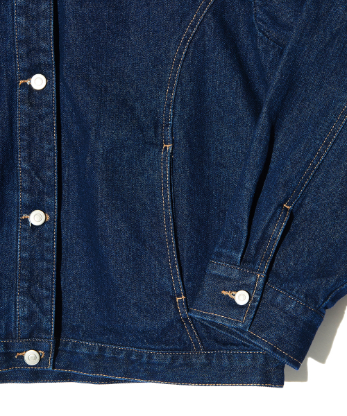 PIECEMAKER(ピースメーカー)の「DIVIDE MINIMAL DENIM TRUCKER JACKET (INDIGO)(デニムジャケット・レディース・その他・MEDIUM/LARGE)」の7枚目の写真