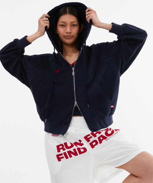 MENASOO(ミナス)の「Terry Raglan Hooded Zip Up_Navy(パーカー・レディース・ネイビー・F)」の8枚目の写真
