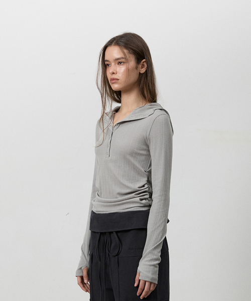 THREE TO EIGHTY(スリートゥエイティー)の「SNAPPY WAVE HOODIE TAUPE GREY(パーカー・レディース・その他・FREE)」の2枚目の写真