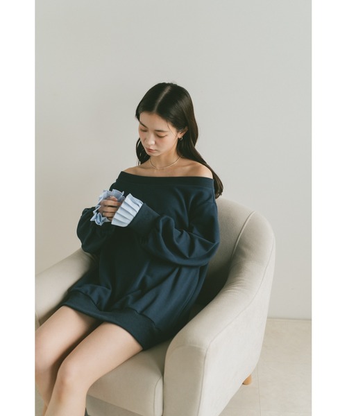 VANNIE U(ヴァニーユー)の「2WAYオフショルスウェットミニワンピース/プリーツ袖/ルーズスウェット(スウェット・レディース・グレー/ネイビー・FREE)」の11枚目の写真