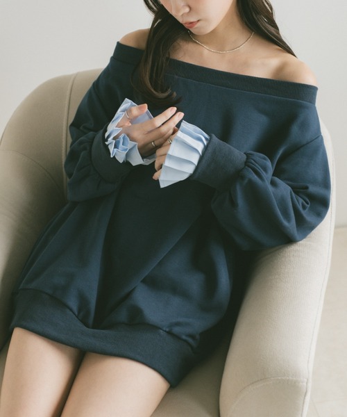VANNIE U(ヴァニーユー)の「2WAYオフショルスウェットミニワンピース/プリーツ袖/ルーズスウェット(スウェット・レディース・グレー/ネイビー・FREE)」の12枚目の写真