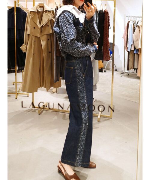 LAGUNAMOON(ラグナムーン)の「ハイウエストラインディティールデニムパンツ(デニムパンツ・レディース・アイボリー/ブラック/ブルー・SMALL/MEDIUM)」の3枚目の写真