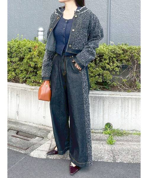 LAGUNAMOON(ラグナムーン)の「ハイウエストラインディティールデニムパンツ(デニムパンツ・レディース・アイボリー/ブラック/ブルー・SMALL/MEDIUM)」の2枚目の写真