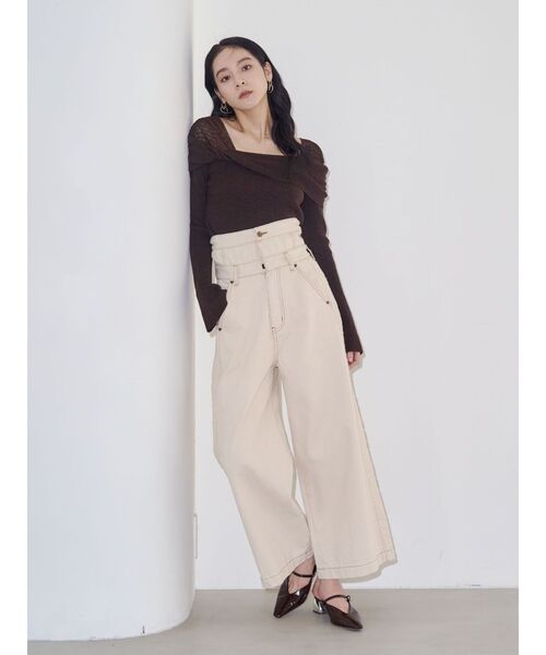 LAGUNAMOON(ラグナムーン)の「ハイウエストラインディティールデニムパンツ(デニムパンツ・レディース・アイボリー/ブラック/ブルー・SMALL/MEDIUM)」の13枚目の写真