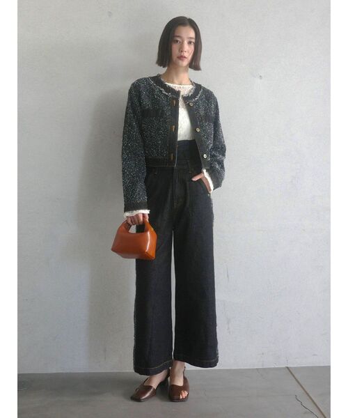 LAGUNAMOON(ラグナムーン)の「ハイウエストラインディティールデニムパンツ(デニムパンツ・レディース・アイボリー/ブラック/ブルー・SMALL/MEDIUM)」の15枚目の写真