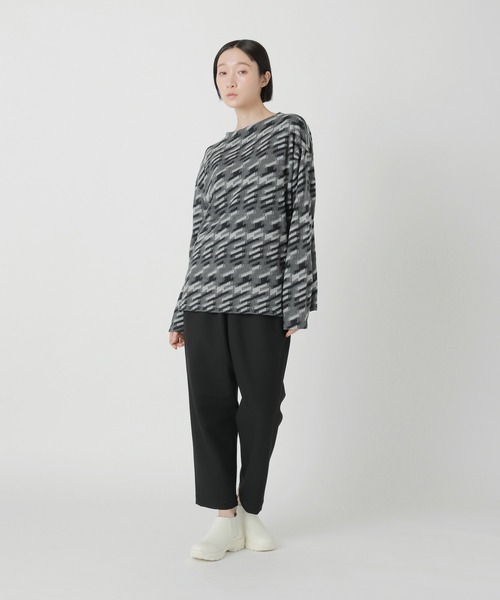 Plantation(プランテーション)の「シャドーグレンJQ / カットソー / (O)(Tシャツ/カットソー・レディース・オフホワイト/グレー・M size/L size)」の6枚目の写真