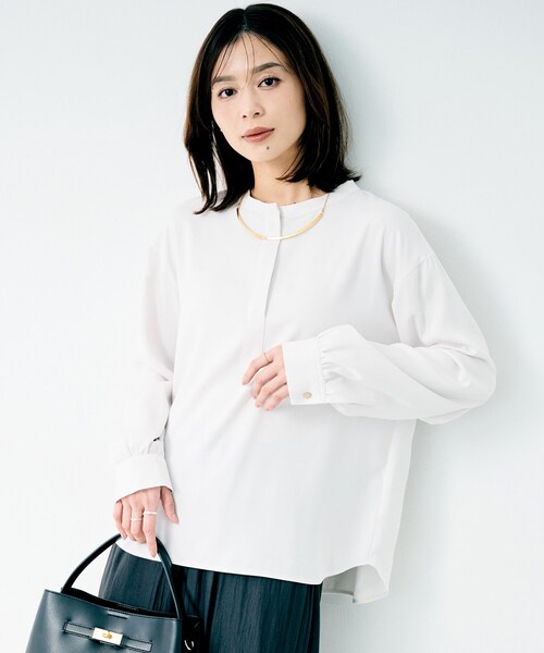 UNTITLED(アンタイトル)の「フロントディティールブラウス(シャツ/ブラウス・レディース・アイボリー・01/02)」の1枚目の写真