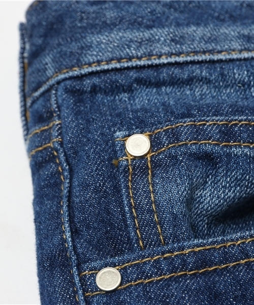 BLACK BY MOUSSY（ブラックバイマウジー）の「MANDHELING blue Denim（デニムパンツ・レディース・ブルー・25inch/23inch/24inch/26inch）」の4枚目の写真