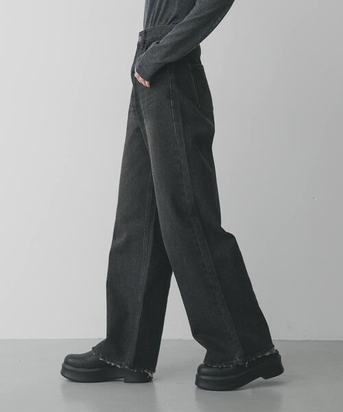 SENSE OF PLACE by URBAN RESEARCH（センスオブプレイスバイアーバンリサーチ）の「ストレートレッグデニム（デニムパンツ・レディース・ブラック/ベージュ/インディゴブルー・MEDIUM/SMALL）」の15枚目の写真