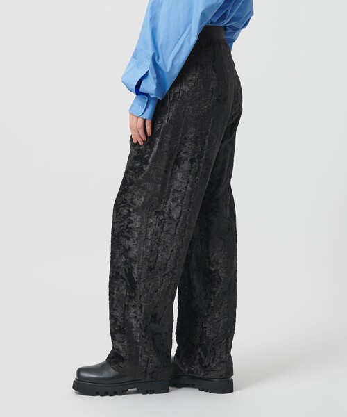 H BEAUTY&YOUTH UNITED ARROWS(エイチビューティーアンドユースユナイテッドアローズ)の「<H>レーヨンシール パンツ(その他パンツ・レディース・ダークグレー/ブラウン系・M/S)」の3枚目の写真