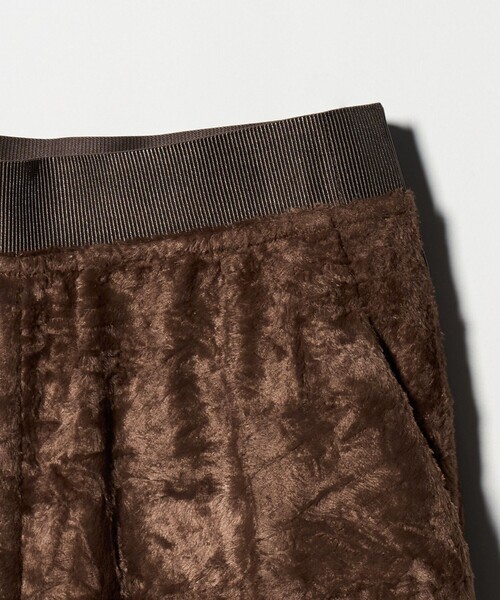 H BEAUTY&YOUTH UNITED ARROWS(エイチビューティーアンドユースユナイテッドアローズ)の「<H>レーヨンシール パンツ(その他パンツ・レディース・ダークグレー/ブラウン系・M/S)」の9枚目の写真